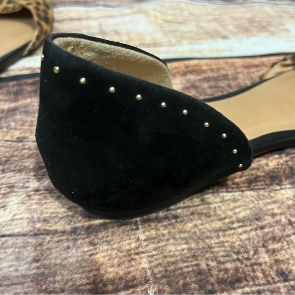 Leopard flat shoes by Gap are in like new condition. Size 9 - Picture 5 of 12